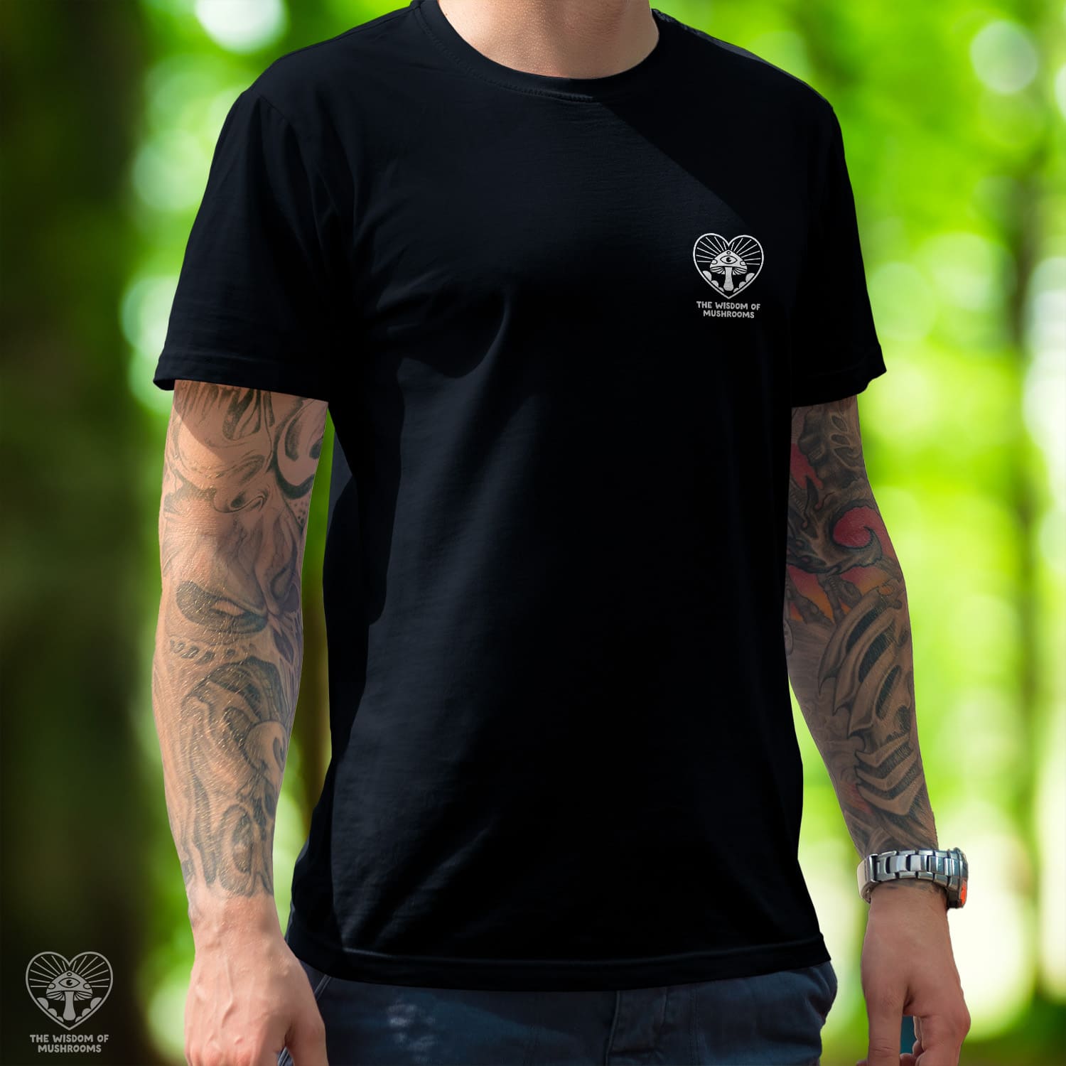 The Wisdom of Mushrooms - logo - Pocket print - Unisex T-shirt